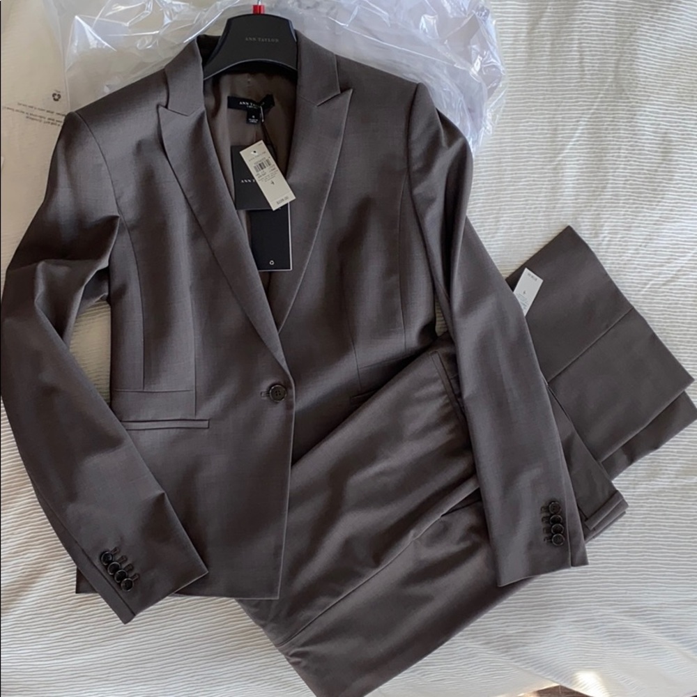 Ann Taylor tropical wool Jacket and Trouser set.